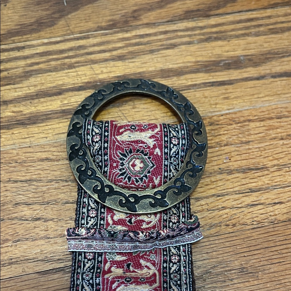 Derin Bohemian Style Belt with Tapestry Design and Ornate Buckle - Picture 5 of 9